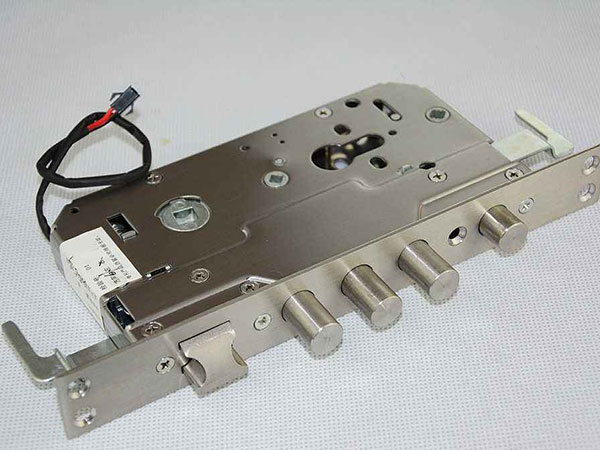 怒江24小时上门开锁公司